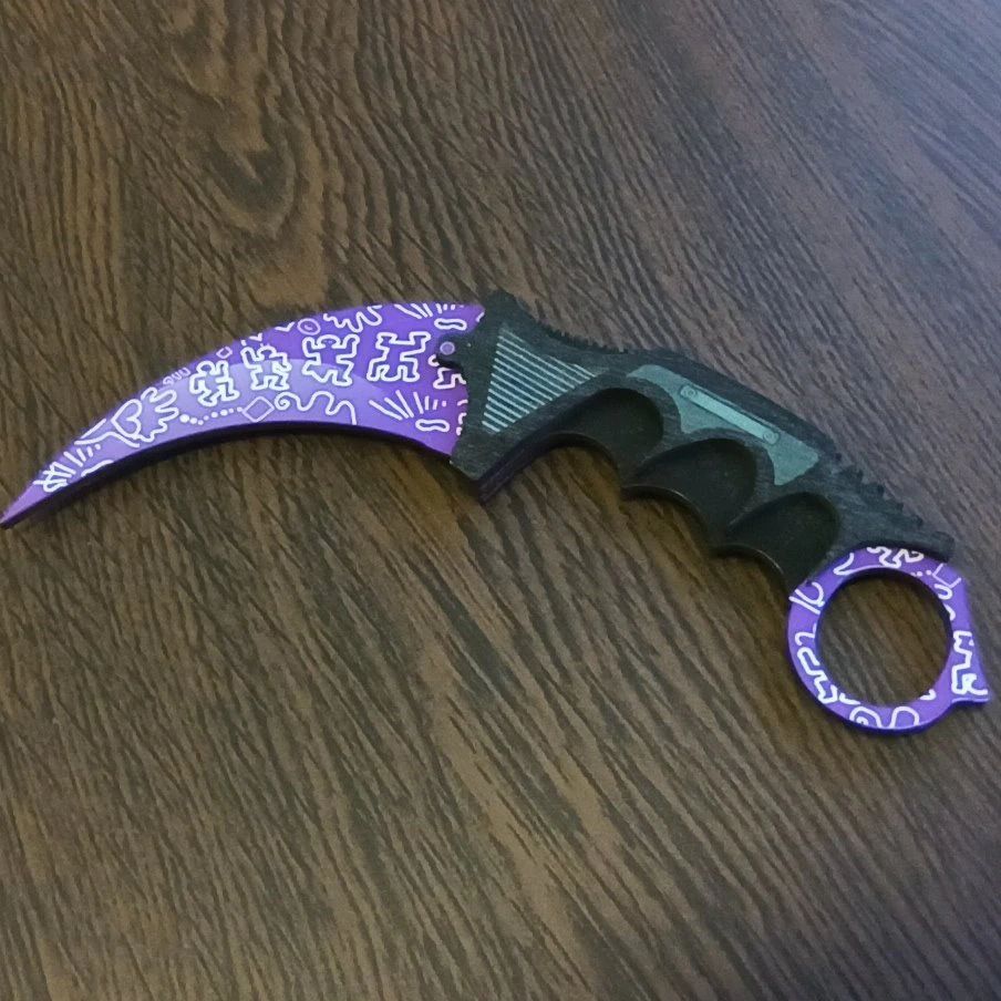 Karambit Blue Gem. Ножи из стандофф 2 градиент керамбит. Ножи сувенирные керамбит. Сувенирные ножи из КС го из дерева.