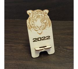 Изделия из дерева (фанеры) Подставка для мобильного телефона смартфона с логотипом тигра 2022 tm-19-9508 купить в твоимодели.рф