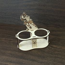 Изделия из дерева (фанеры) Подставка для баночного пива подарок на 23 февраля .праздник хоккеист с клюшкой tm-19-9836 купить в твоимодели.рф