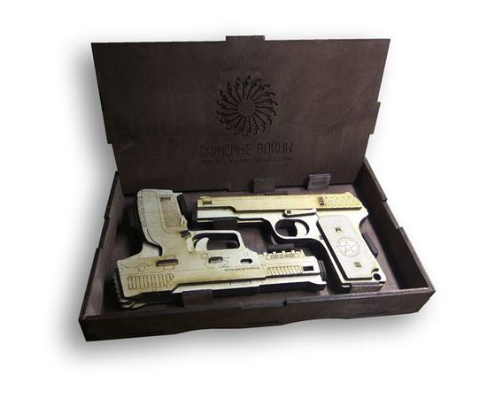 Изделия из дерева (фанеры) Подарочный набор №1 из 2х пистолетов ТТ против FN Five-seveN (офисные войны) tm10045 купить в твоимодели.рф
