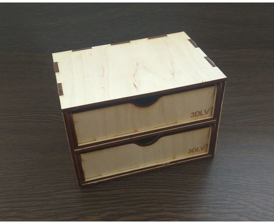 Изделия из дерева (фанеры) Органайзер подставка для радиоуправляемых машин 3DLV-19-8368 tm-19-8368 купить в твоимодели.рф