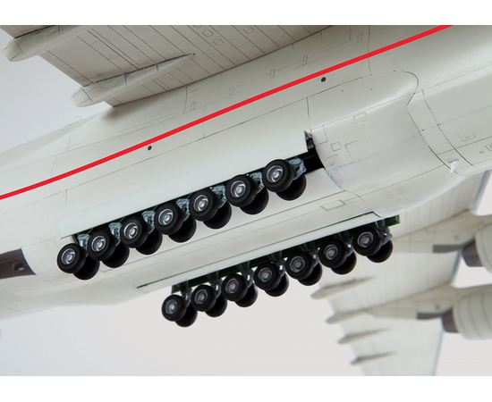 Склеиваемые модели  zvezda 7035 Звезда Советский транспортный самолет Ан-225 "Мрия" 1/144 tm-19-8711 купить в твоимодели.рф