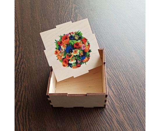 Изделия из дерева (фанеры) Деревянная подарочная упаковка, коробка для сувениров, лазерная подарок цветы с рисунком эксклюзивно из России tm-19-9502 купить в твоимодели.рф