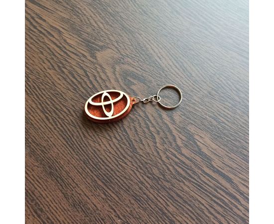  Автомобильный брелок для Toyota дерево с кольцом для ключей машины логотип Тойота V2 AB-010 Toyota-v2 купить в твоимодели.рф