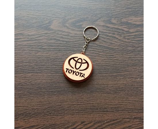  Автомобильный брелок для Toyota дерево с кольцом для ключей машины логотип Тойота V1 AB-010 Toyota-v1 купить в твоимодели.рф
